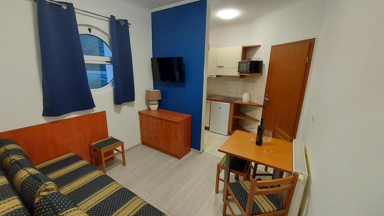 Villa Rossa Тучепи Экстерьер фото
