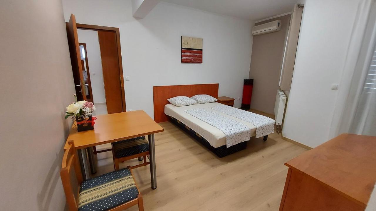 Villa Rossa Тучепи Экстерьер фото