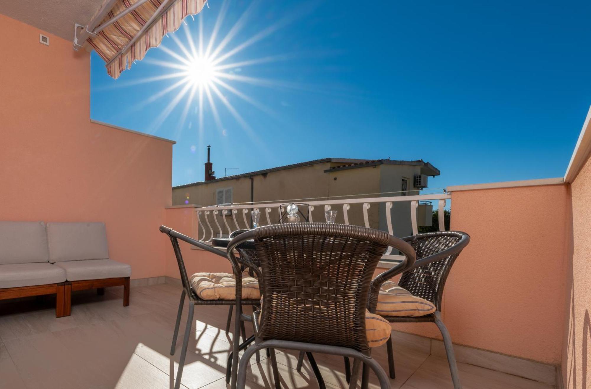 Villa Rossa Тучепи Экстерьер фото