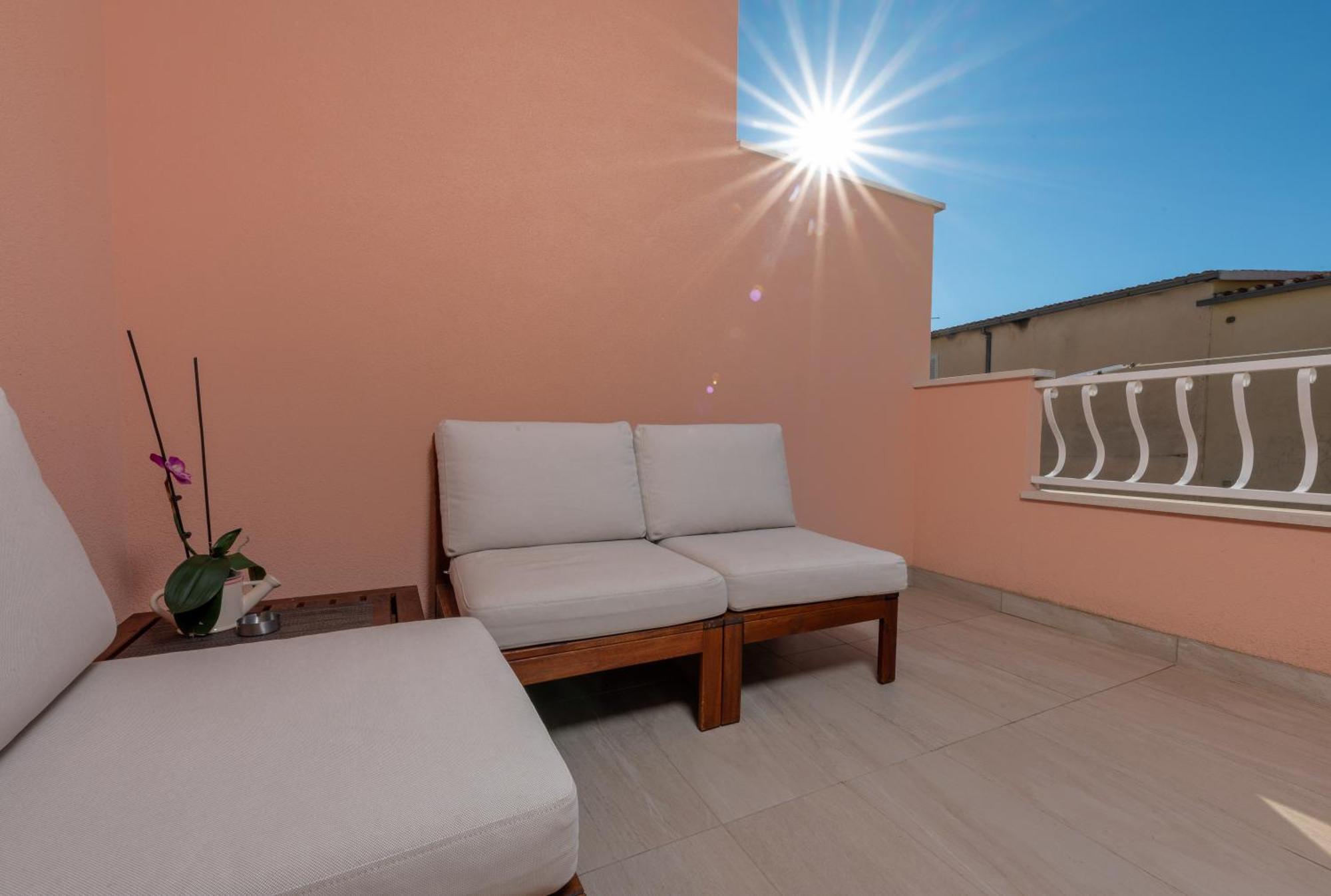 Villa Rossa Тучепи Экстерьер фото